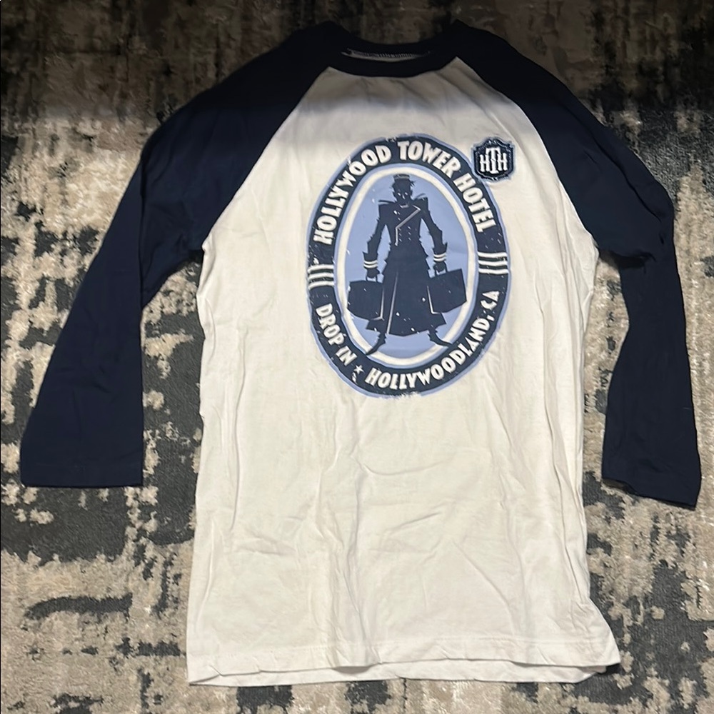 Disneyland Hollywood Tower Hotel Navy and White Raglan Shirt Size Small